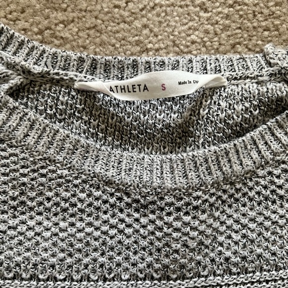 Athleta Borealis Sweater - Color Grey Size Small - Picture 6 of 9